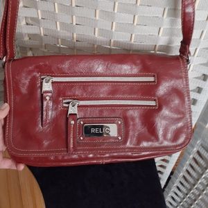 👉*VINTAGE* RELIC CROSSBODY FLAP OVER MESSENGER BAG ~FAUX LEATHER ~WINE COLOR